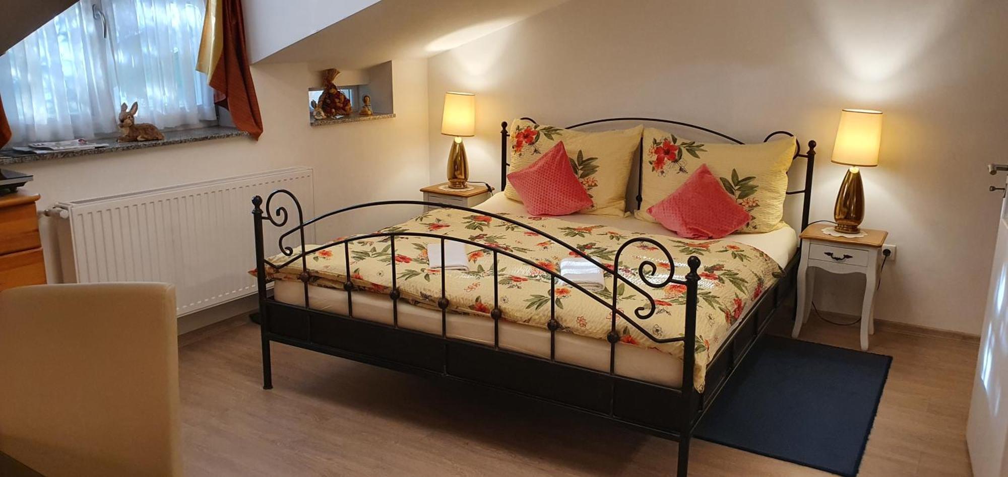 Karmelita Boutique Apartman Sopron Ruang foto