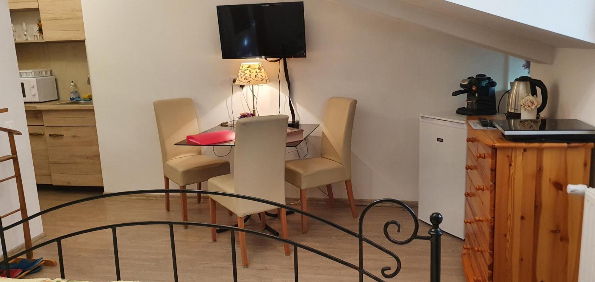 Karmelita Boutique Apartman Sopron Ruang foto