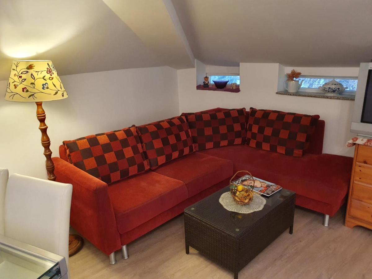 Karmelita Boutique Apartman Sopron Bagian luar foto